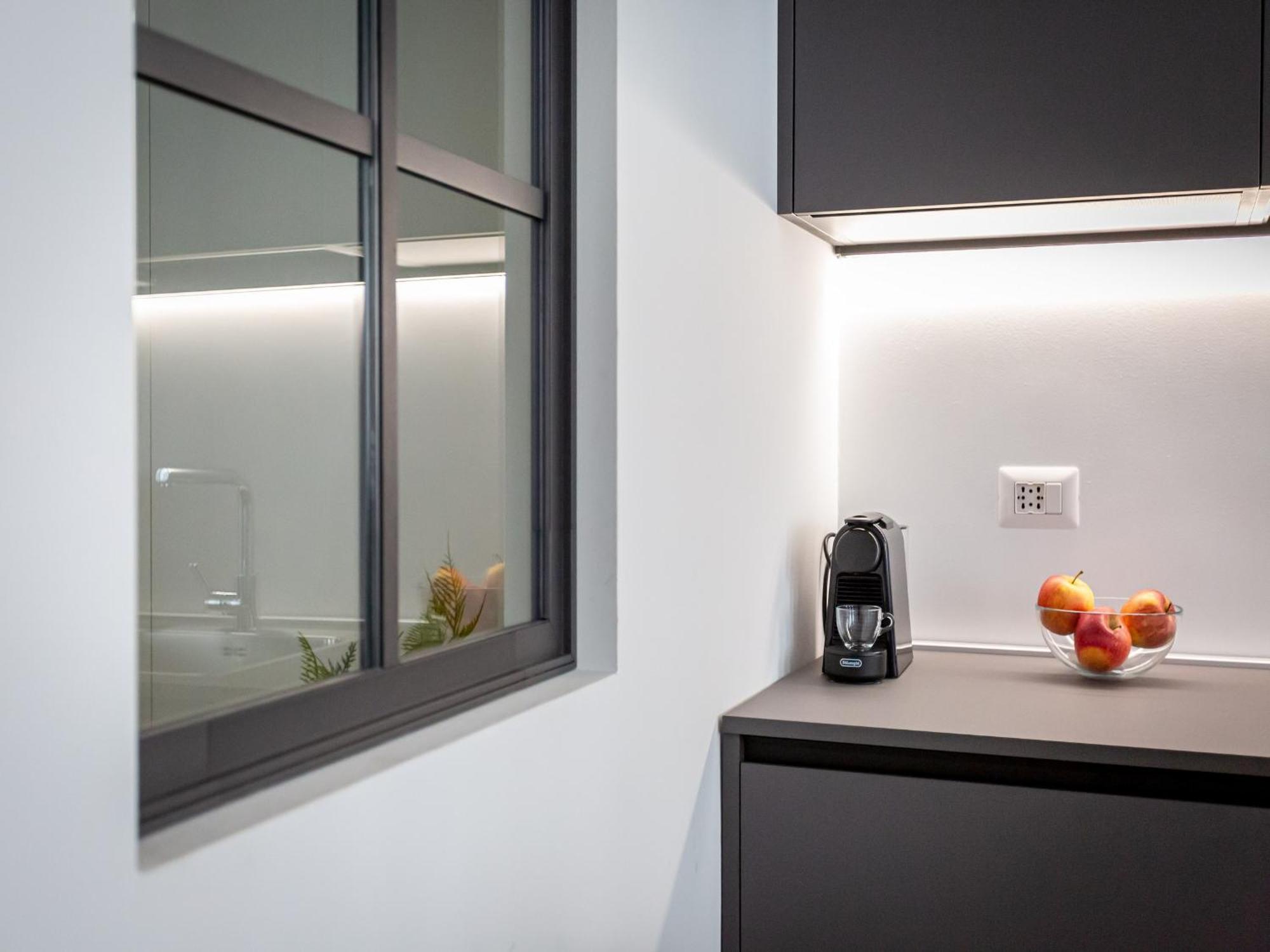The Best Rent - Modern One Bedroom Apartment In San Babila Milán Exterior foto